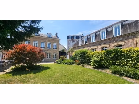 elbeuf centre : propriété 272 m² avec bâtiment pro 220 m²  jardin 800 m²  6 ch & 4 gges ! 