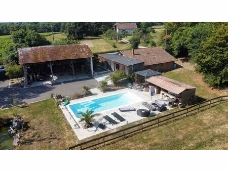charmante maison avec piscine à eauze