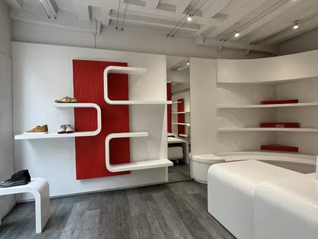 vente commerce 72 m² tours (37000)