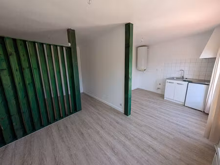 location appartement 1 pièce 25m²