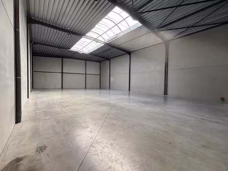 commercieel te huur in oostkamp