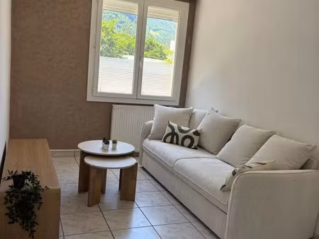 location appartement 3 pièces 67 m² à sassenage (38360)