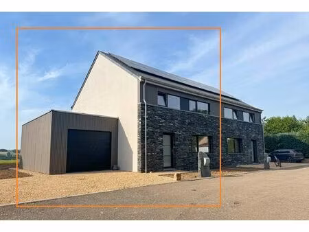 maison à louer à rue grande 58 bièvre (vbe37661)