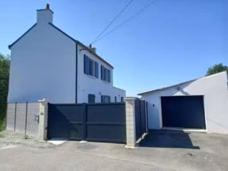 vente maison à saint-étienne-de-montluc (44360) : à vendre / 115m² saint-étienne-de-montlu