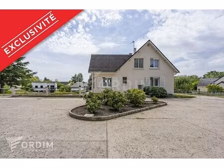 st georges/baulche - construction robuste - t6 sur sous-sol - exclusif