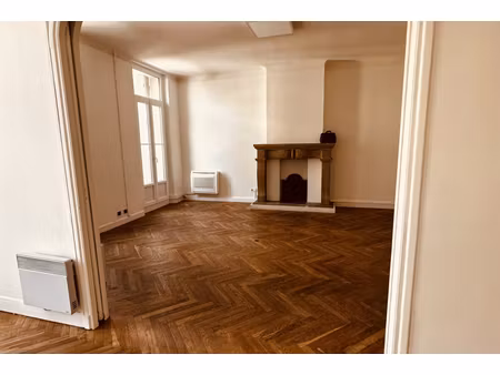 annonce commerce à louer