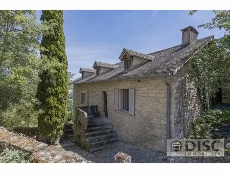 charmante maison de village avec superbes vues et grand jardin