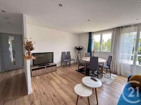 location appartement 3 pièces meublé à saint-jacques-de-la-lande (35136) : à louer 3 pièce