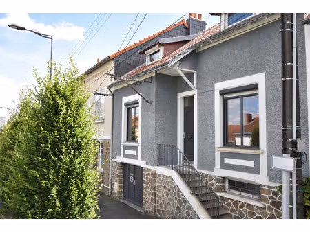 vente maison 8 pièces 177 m² cholet (49300)