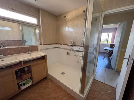 location appartement 3 pièces 85 m² à lyon 9 (69009)