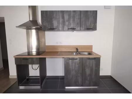 location appartement 2 pièces 40 m² à pont-de-chéruy (38230)