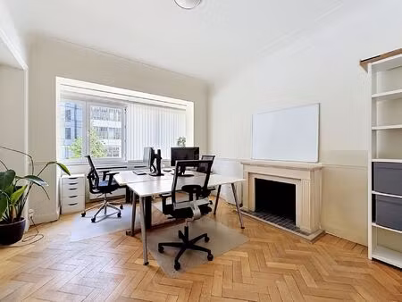 bureaux à louer à rue de la loi 285 etterbeek (vbe37668)