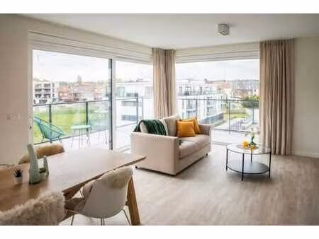 penthouse en résidence-services avec grande terrasse/vu parc