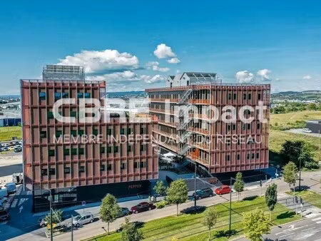 location bureaux 174 m²