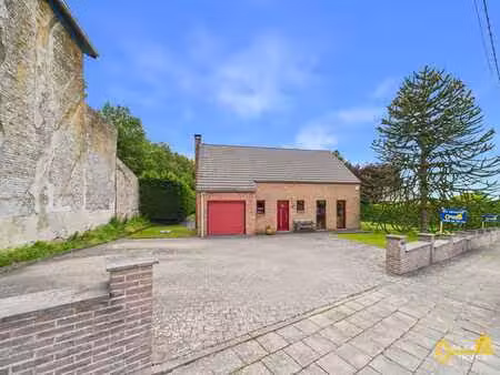 *** plus de visite possible / sous-compromis *** villa 3 cha