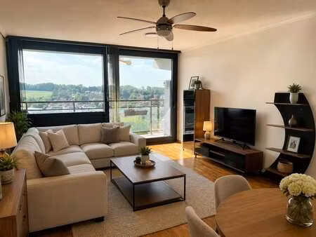 superbe appartement 2 ch. avec terrasse et vue dégagée