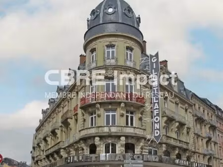 location commerce belfort 90000 899m²