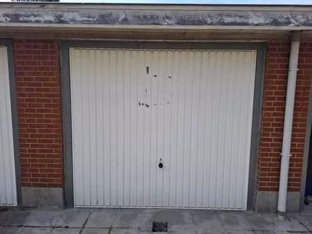 garage à louer à woluwe-saint-pierre