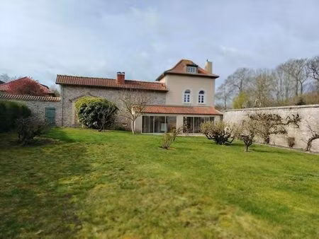 maison de caractère !