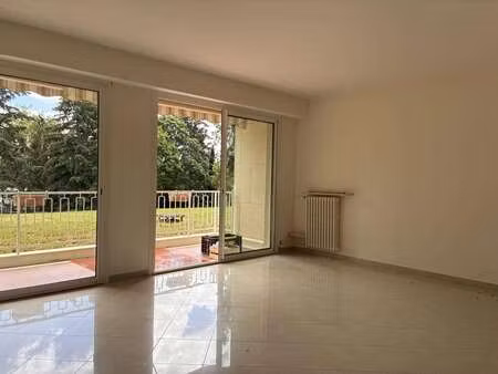 location appartement 4 pièces à avrillé (49240) : à louer 4 pièces / 93m² avrillé