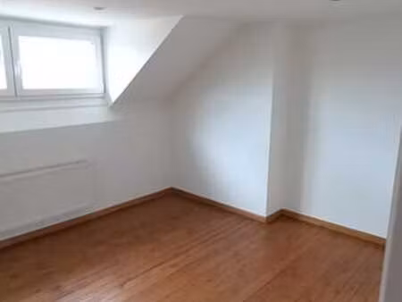 appartement 1 ch à louer  ciney  epc c