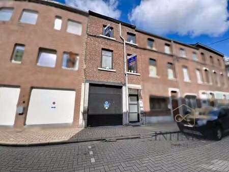 spacieux immeuble de rapport – 2 appartements & garage