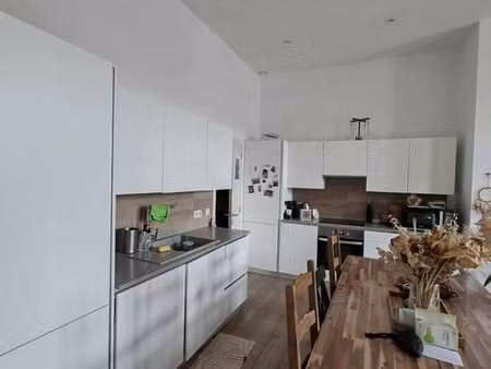 appartement 2 chambres à liège  rue pont d'avroy