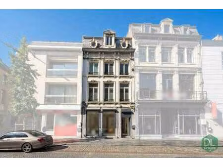 immeuble mixte au coeur du centre-ville