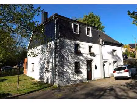 maison individuelle rénovée avec 5 chambres