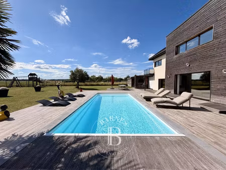 maison de luxe à vendre dans le quartier nord ouest