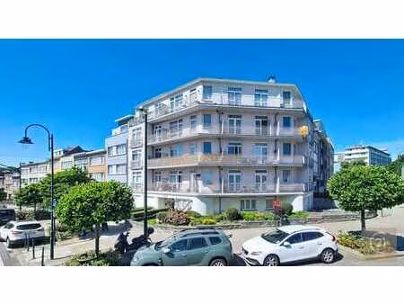bel appartement 2 chambres avec terrasse et électricité conf