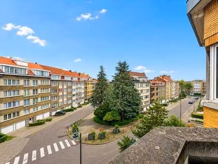 appartement 2 ch dans petit immeuble
