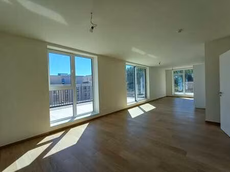 appartement 2 ch à louer - nouvel construction (non meublé)