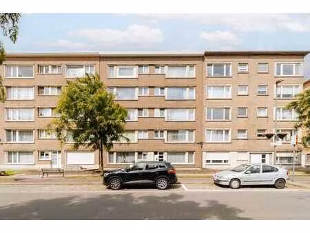 ruim 2 slaapkamerappartement op centrale ligging in wilrijk