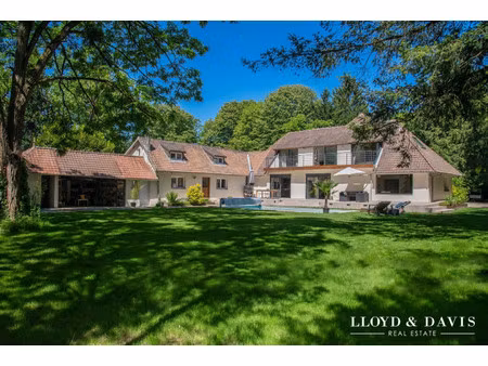 maison de luxe à vendre à chantilly