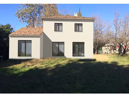 vente maison neuf 95m2 saint-maximin-la-sainte-baume - 394000 € - surface privée