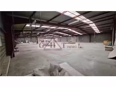 vente local industriel 1875 m² neuilly-en-thelle (60530)