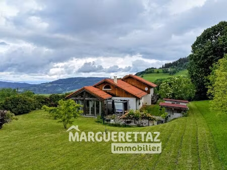 maison sur 1750m² de terrain bogeve