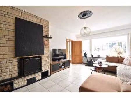 trendy  instapklare woning met 3 slaapkamers en gezellige...