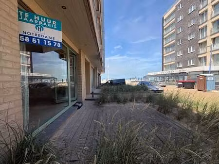 appartement à louer avec 2 chambres  y compris un garage.