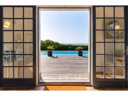 maison de luxe à vendre à trouville-sur-mer
