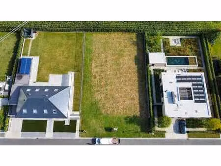 terrain à bâtir situé dans une impasse