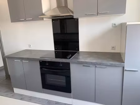 location appartement 2 pièces 50 m² à saint-étienne (42100)
