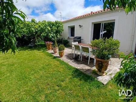 vente maison viager à bégrolles-en-mauges (49122) : à vendre viager / 102m² bégrolles-en-m
