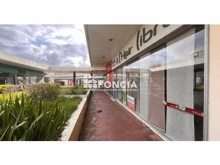 vente bureaux et commerces à cholet (49300) : à vendre / 28m² cholet