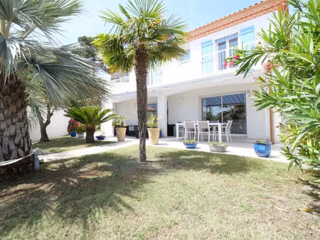 maison de luxe à vendre à saint-palais-sur-mer