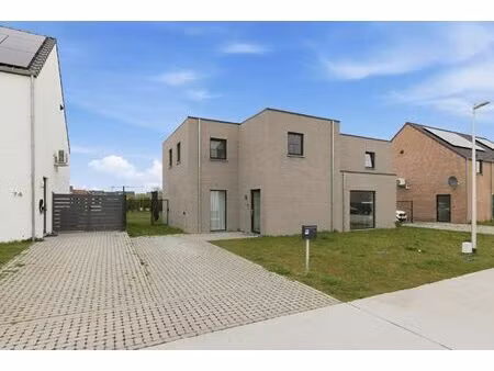 maison à vendre à violierenstraat 76 beverst (rbw27703)