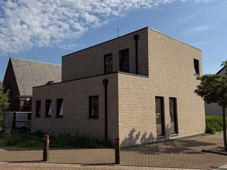 maison à louer à maaseik € 1.595 (lpggn) | zimmo