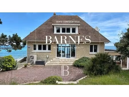 arromanches  villa (8 chambres) avec piscine en front de mer