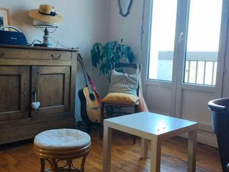 location appartement 2 pièces bord de mer à brest (29200) : à louer 2 pièces bord de mer /